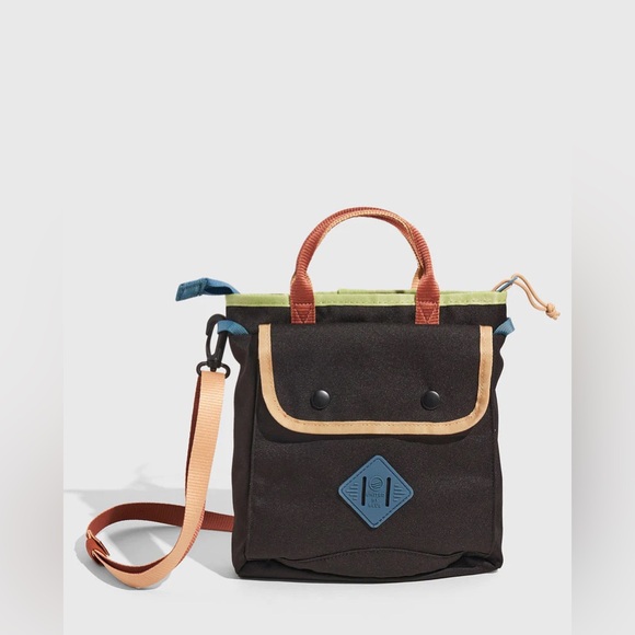 United By Blue Handbags - United by Blue (R)evolution™ 3.5L Mini Tote Black Multi
